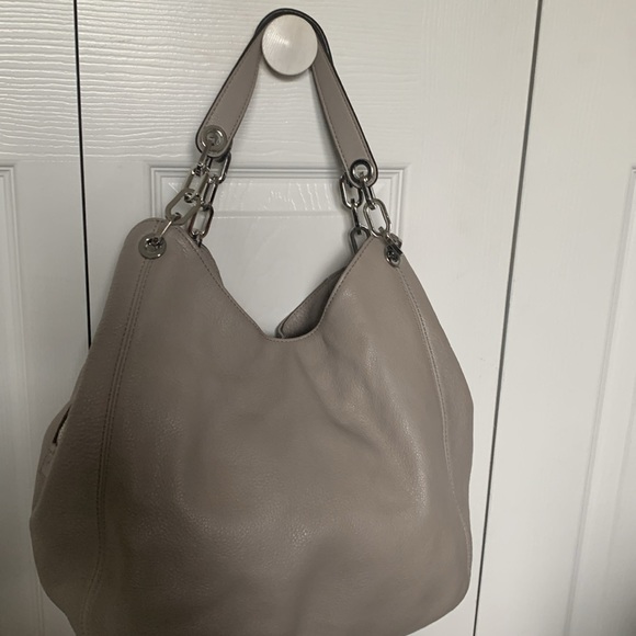 Grey Michael Kors soft leather bag like new condition. - Picture 5 of 7